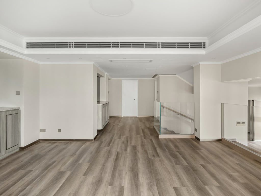 photo 4 — No.1 Robinson Road, Mid Levels Central