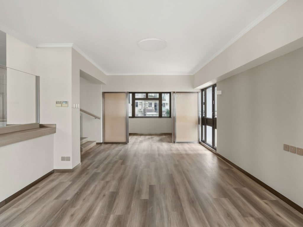photo 5 — No.1 Robinson Road, Mid Levels Central