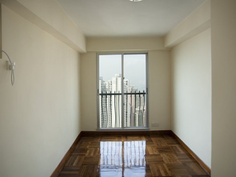 photo 4 — Skyview Cliff, Mid Levels West