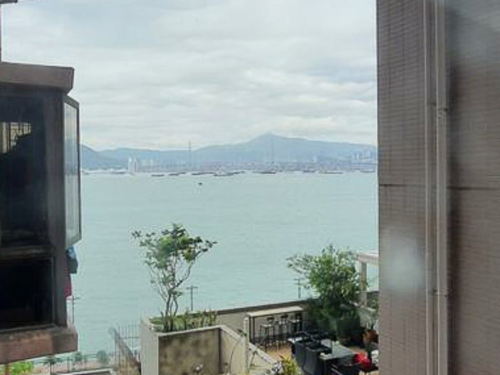 photo 2 — Serene Court, Kennedy Town