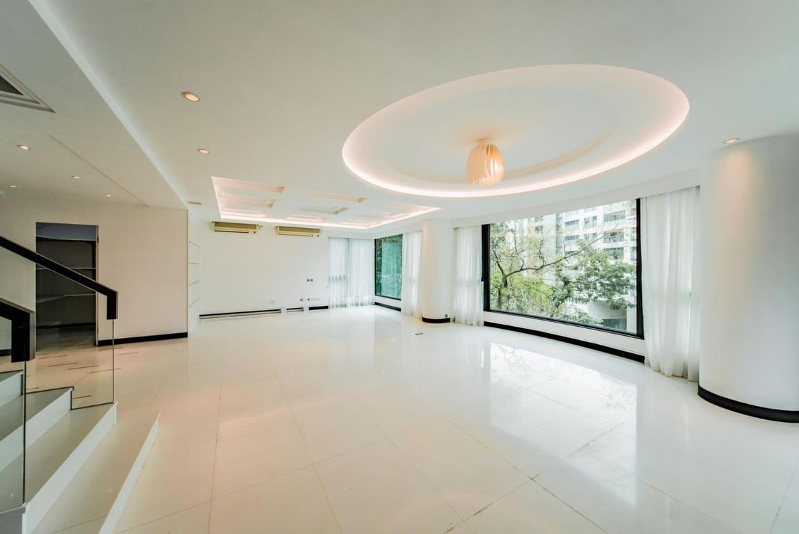 8 Shiu Fai Terrace
