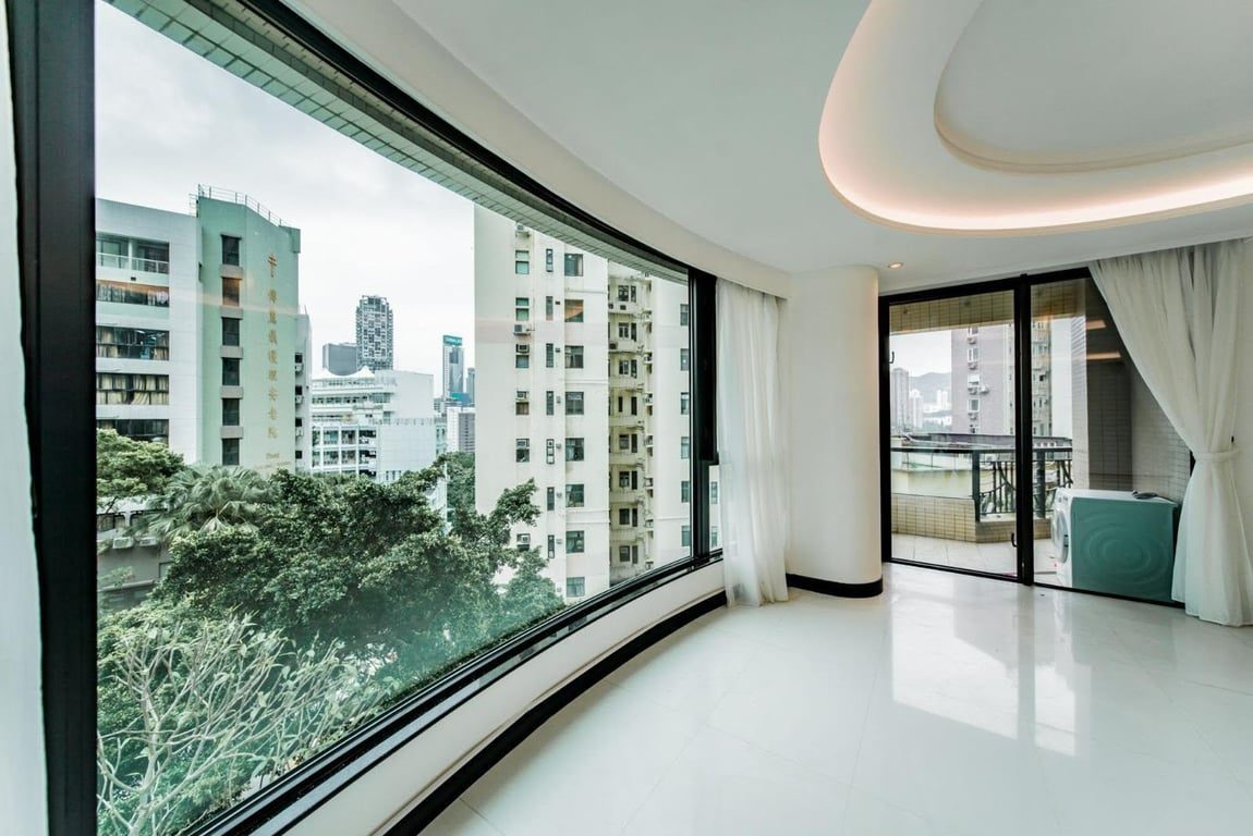 photo 3 — 8 Shiu Fai Terrace, Mid Levels East