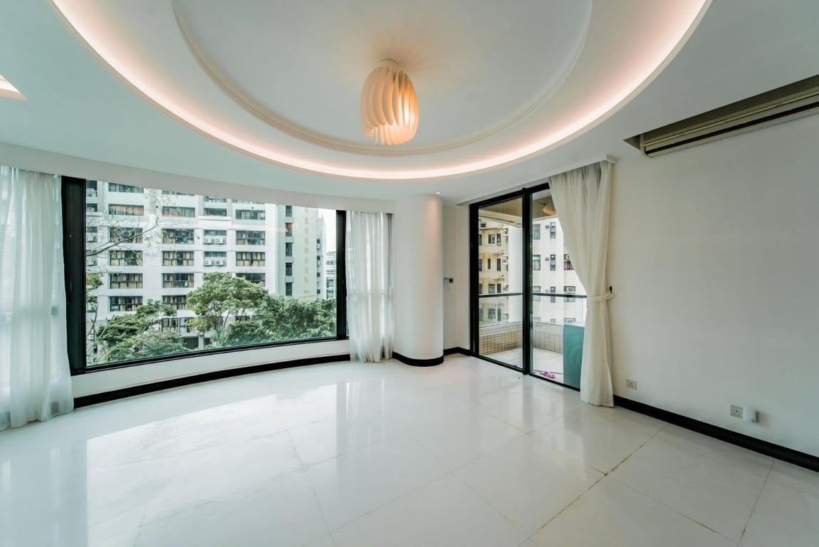 photo 4 — 8 Shiu Fai Terrace, Mid Levels East