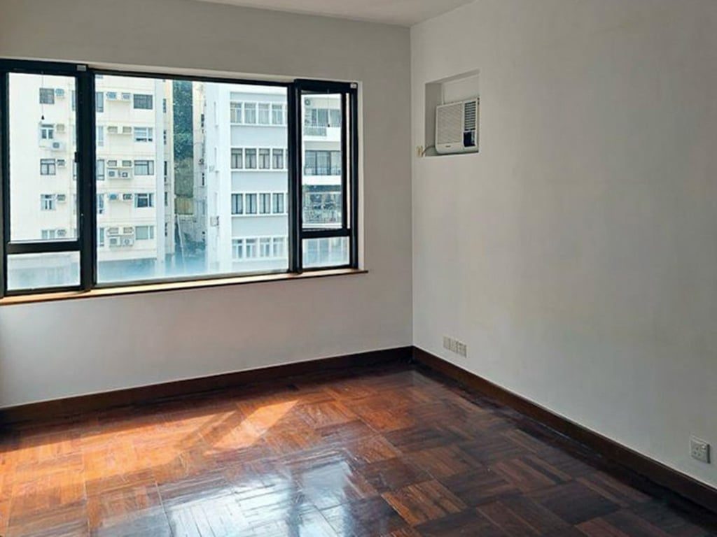 photo 6 — Dragon View, Mid Levels Central