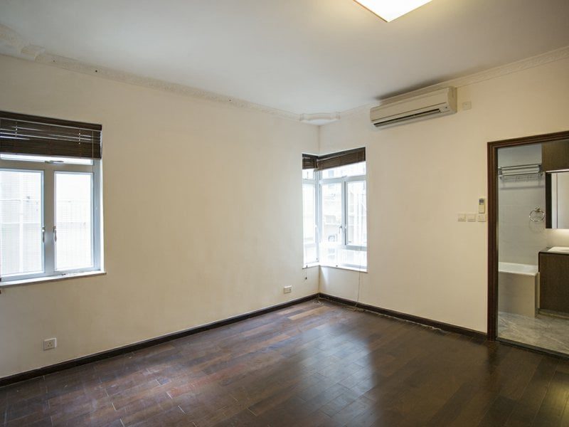 photo 5 — Glory Mansion Blk 106, Mid Levels Central