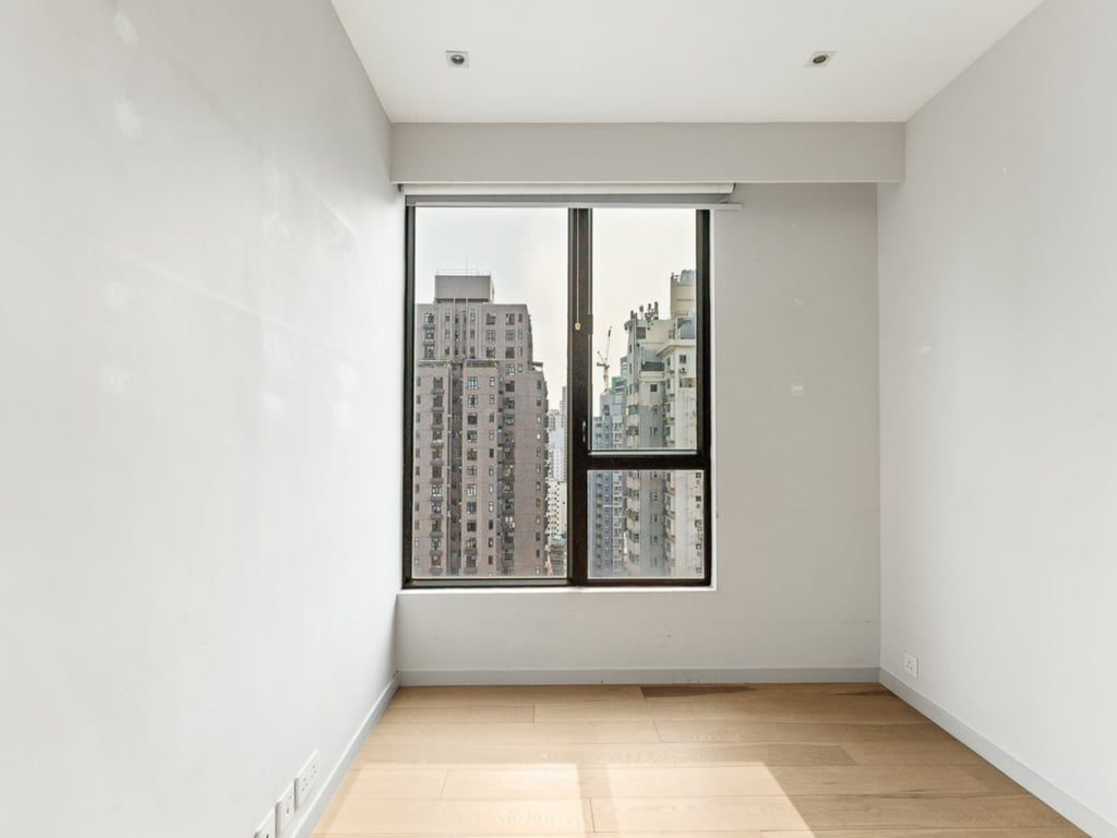 photo 17 — Elite Court, Sai Ying Pun