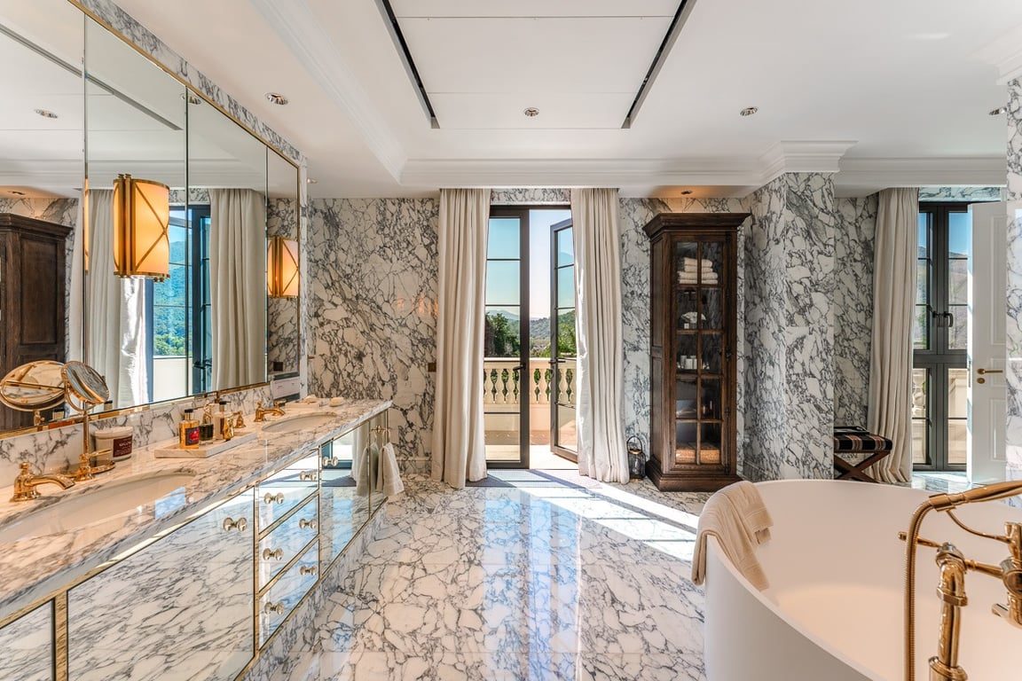 photo 14 — Cadenza, Fanling