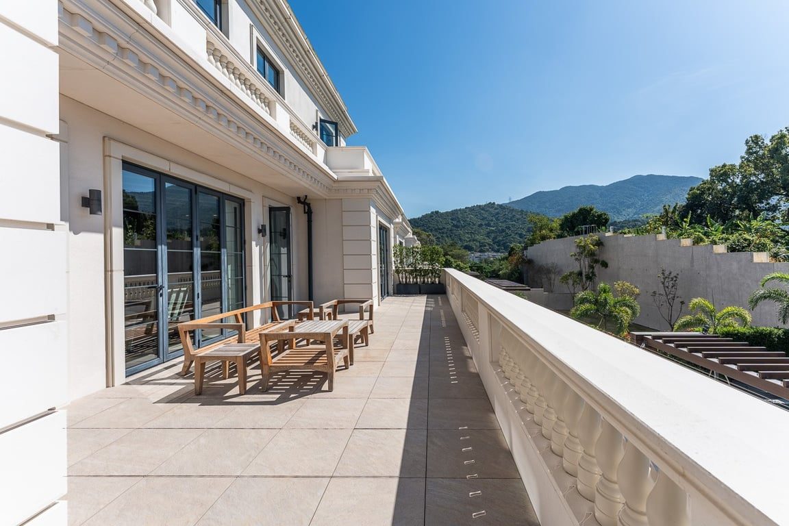 photo 22 — Cadenza, Fanling
