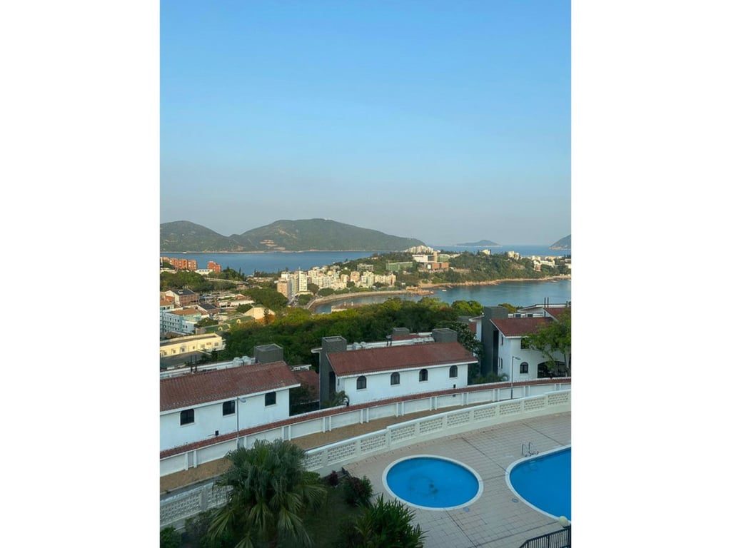 photo 10 — Hillgrove, Chung Hom Kok