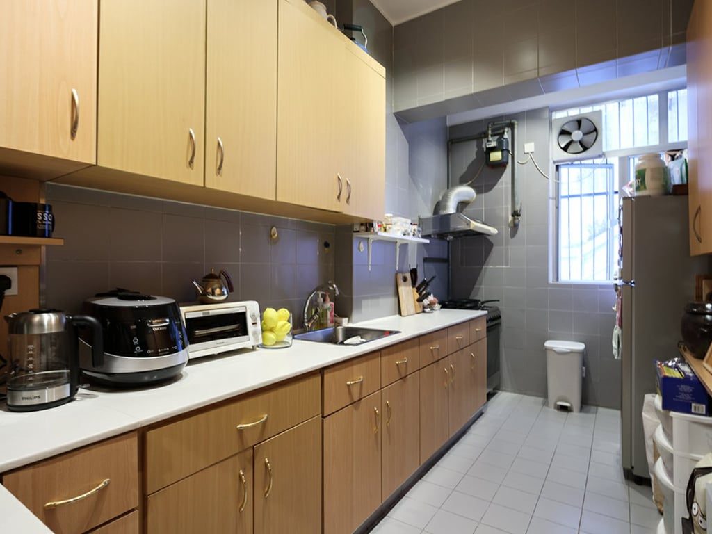 photo 6 — Bayview Mansion, Mid Levels Central