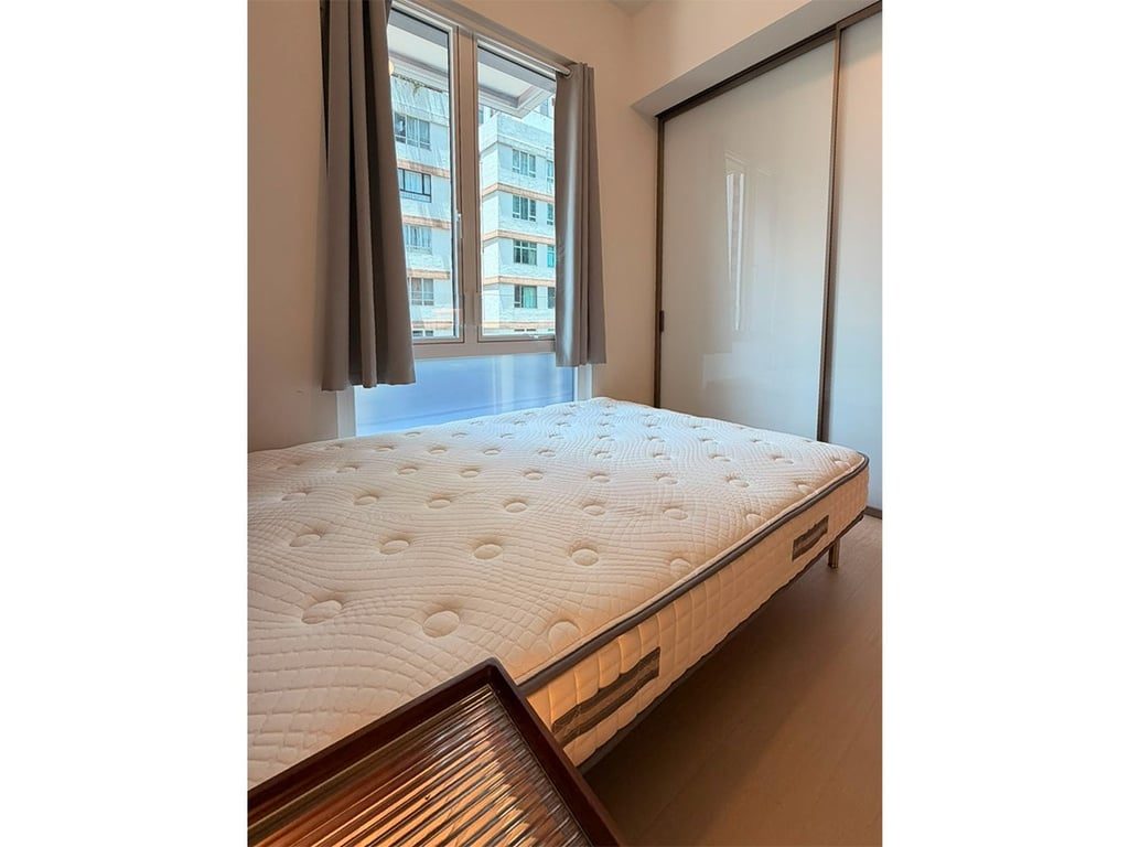 photo 4 — 33 Kennedy Road, Wan Chai