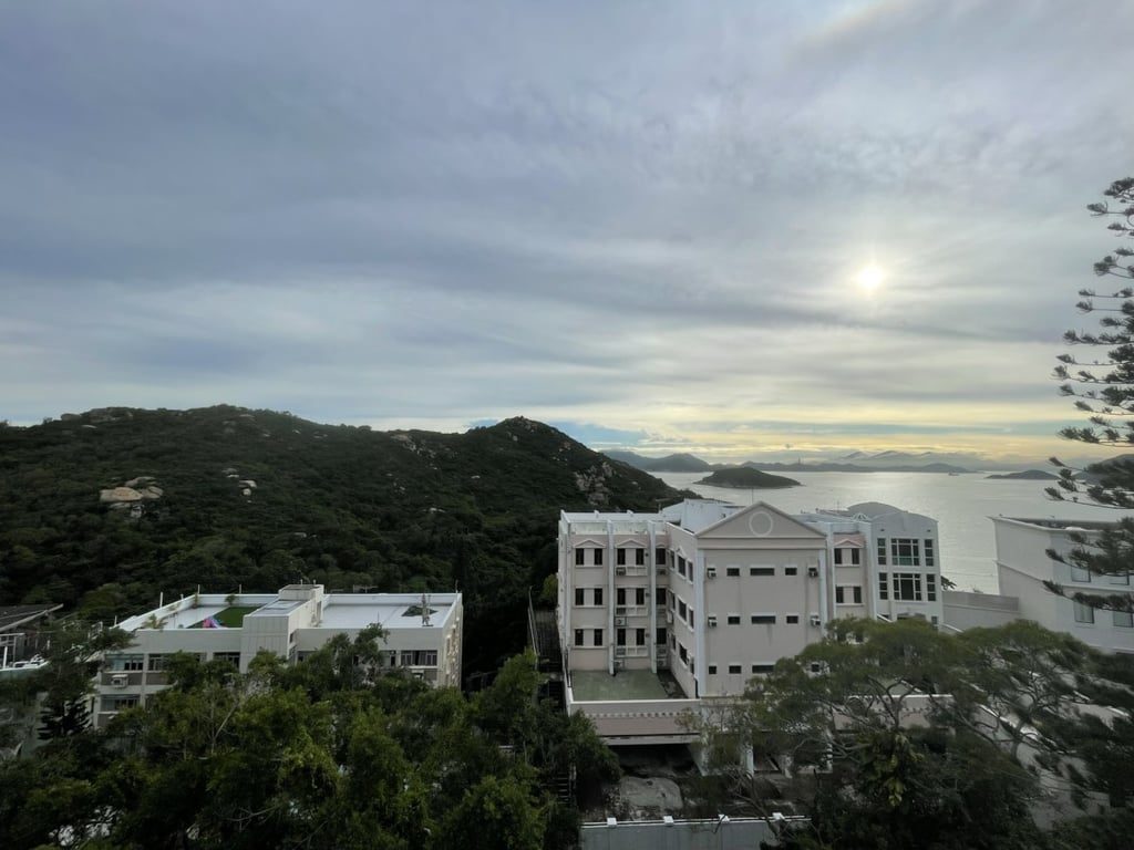 photo 13 — 8-14 Cape Road, Chung Hom Kok