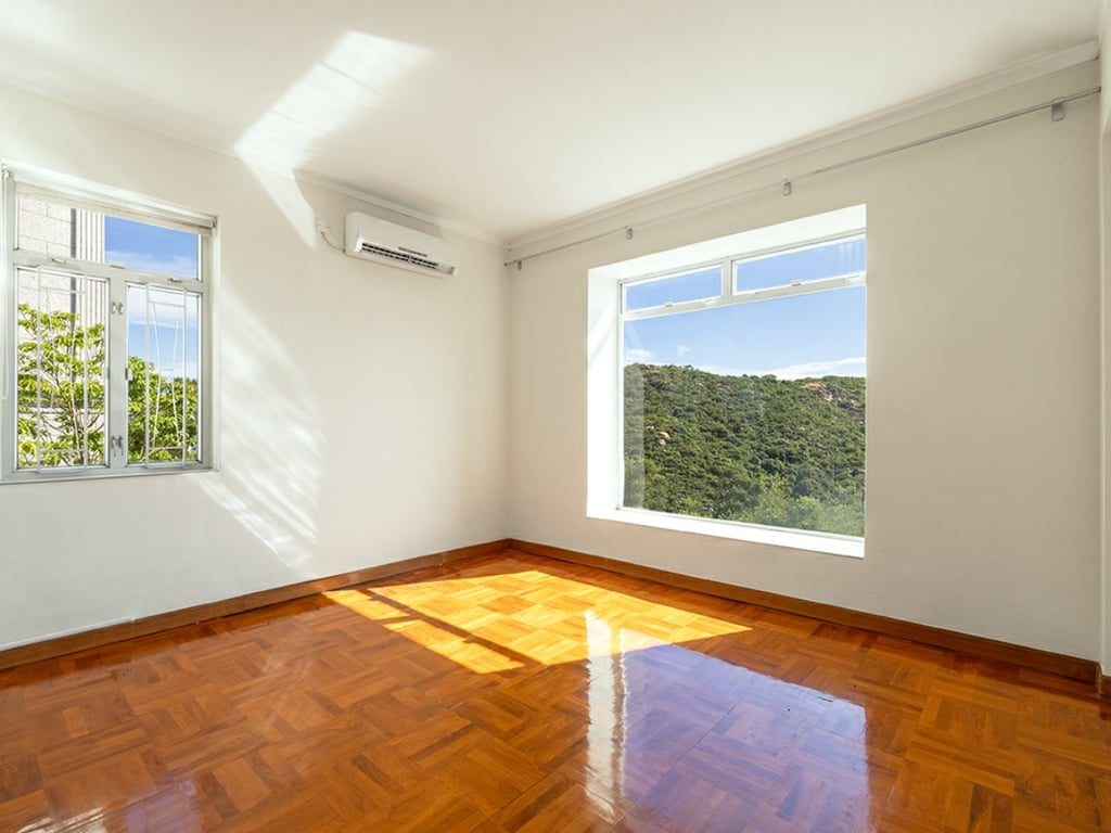 photo 5 — 8-14 Cape Road, Chung Hom Kok