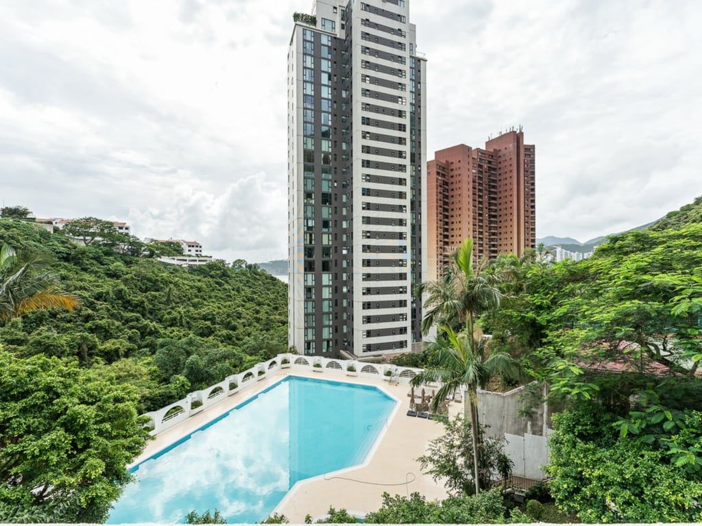 photo 5 — South Bay Towers, South Bay