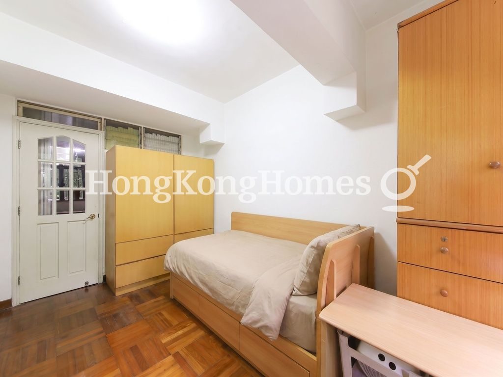 Third Bedroom — Hing Wah Mansions - Block B, Mid-levels West