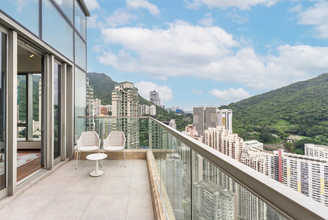photo 8 — Lexington Hill, Kennedy Town