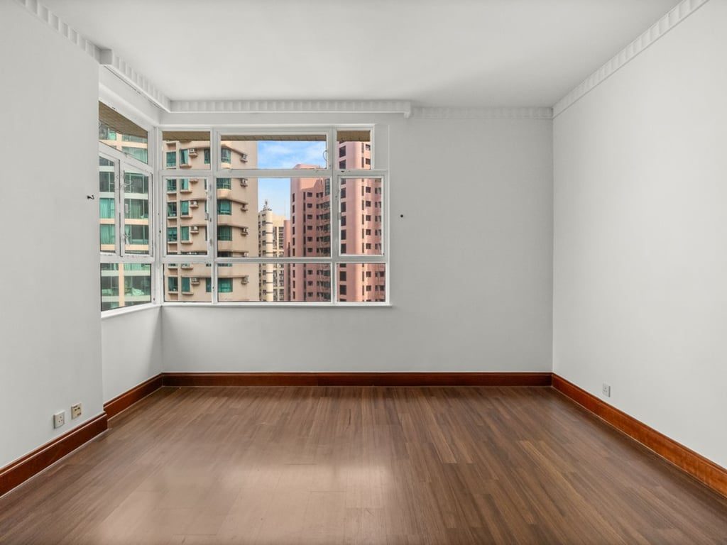 photo 12 — Tregunter Tower 2, Mid Levels Central