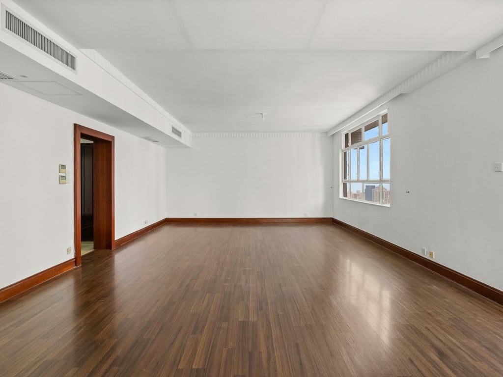 photo 9 — Tregunter Tower 2, Mid Levels Central