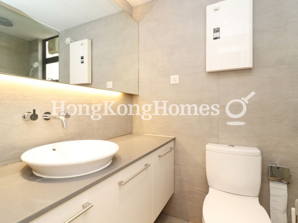 Guest Bathroom — 慧源閣，西半山