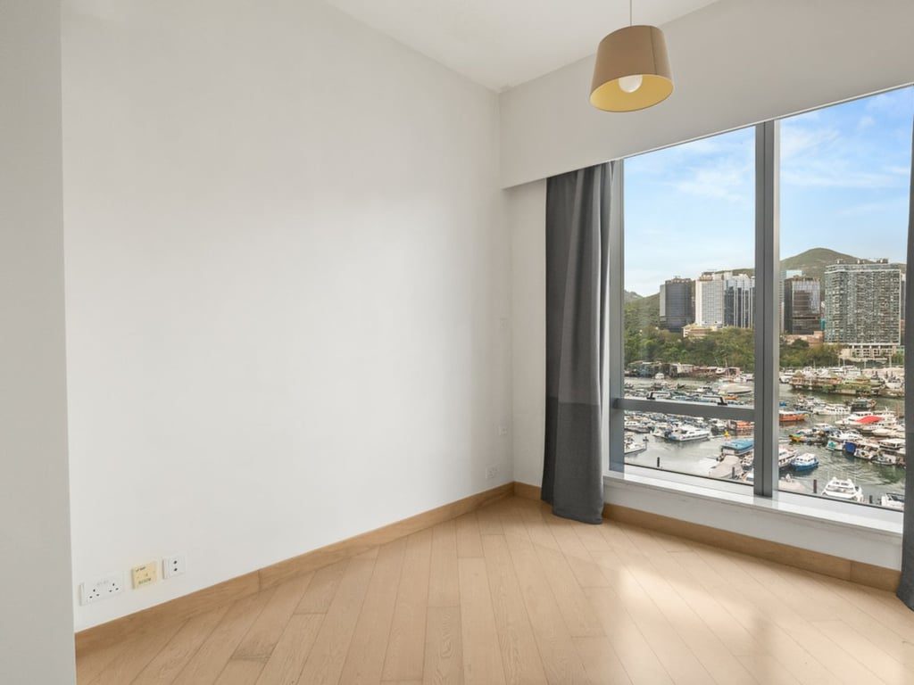 photo 5 — Larvotto Twr 9, Ap Lei Chau