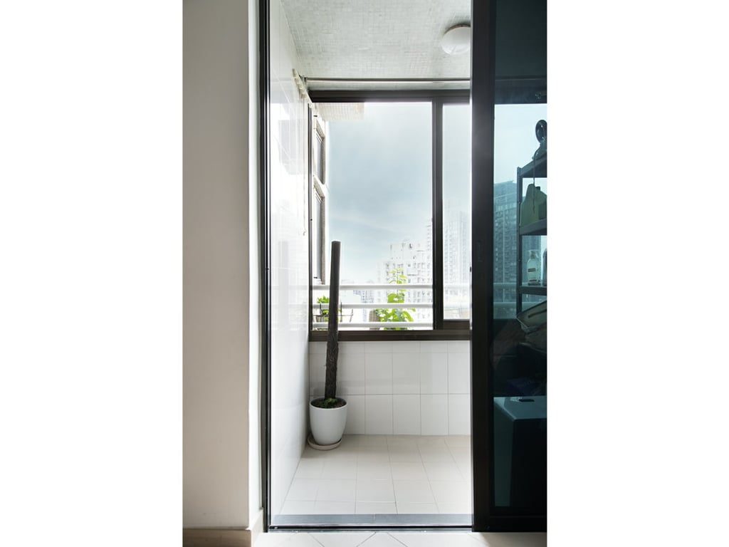photo 5 — Euston Court Twr 1, Mid Levels West