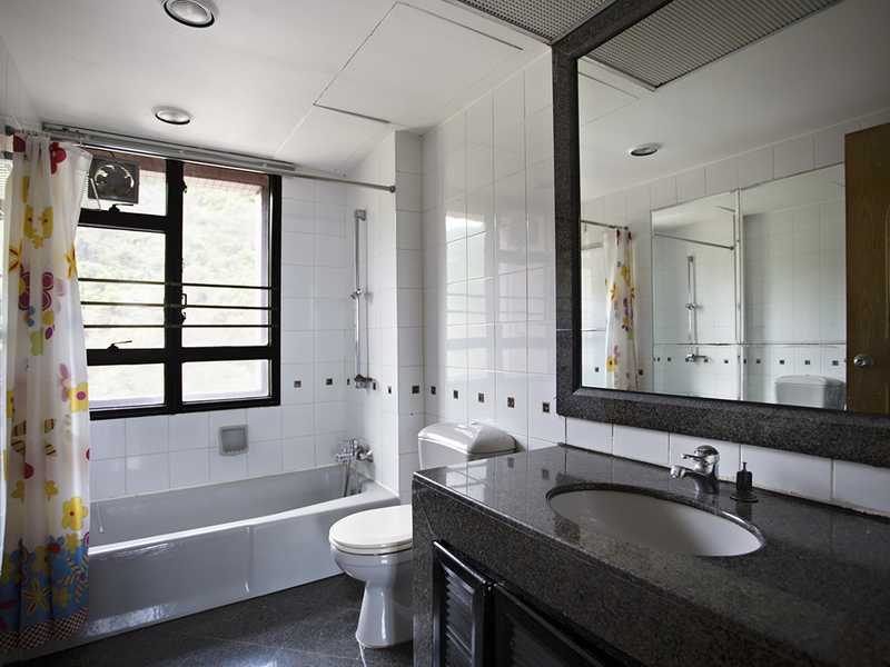photo 8 — Pacific View Twr 5, Tai Tam