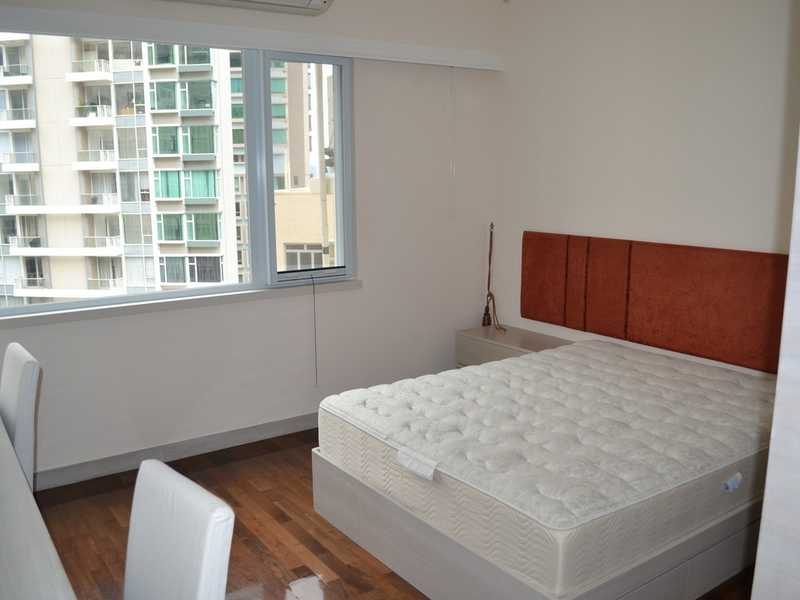 photo 4 — Botanic Terrace, Mid Levels Central