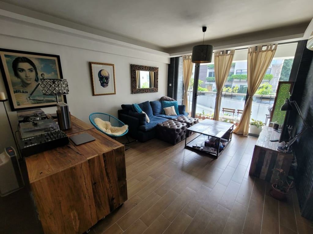 photo 3 — Sunrise Court, Happy Valley