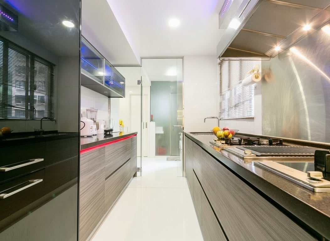 photo 7 — Serene Court, Mid Levels West