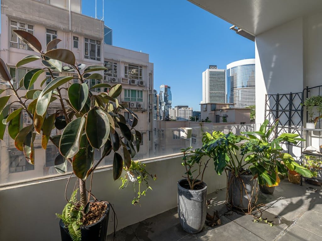 photo 7 — Seaview Mansion, Mid Levels Central