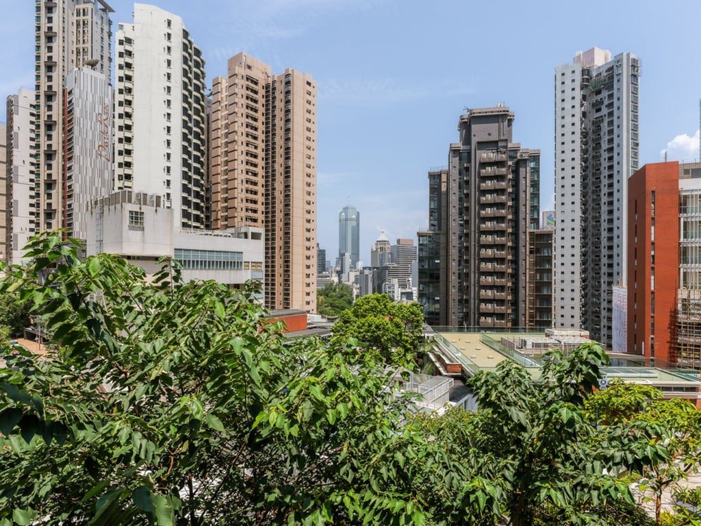 photo 2 — Happy Mansion, Mid Levels Central