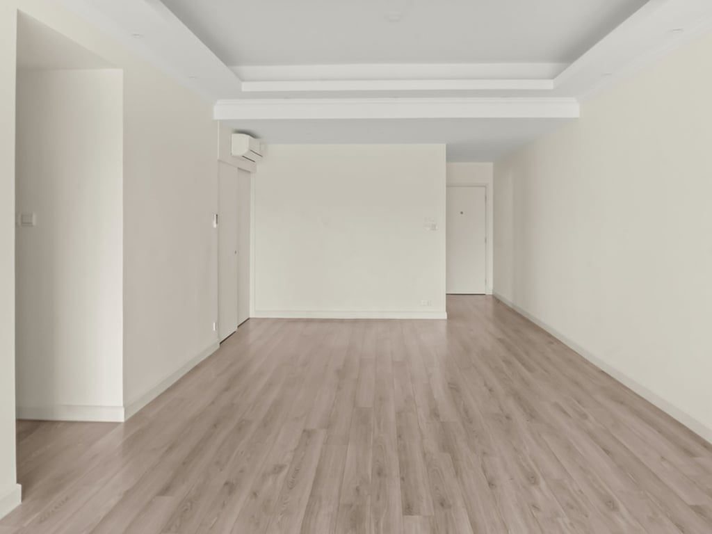 photo 4 — Best View Court, Mid Levels Central