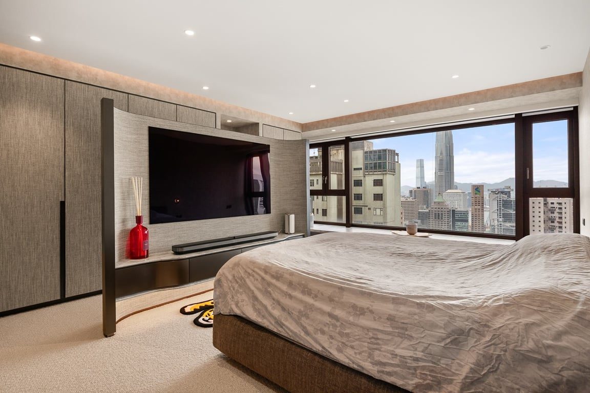 photo 13 — Grenville House, Mid Levels Central