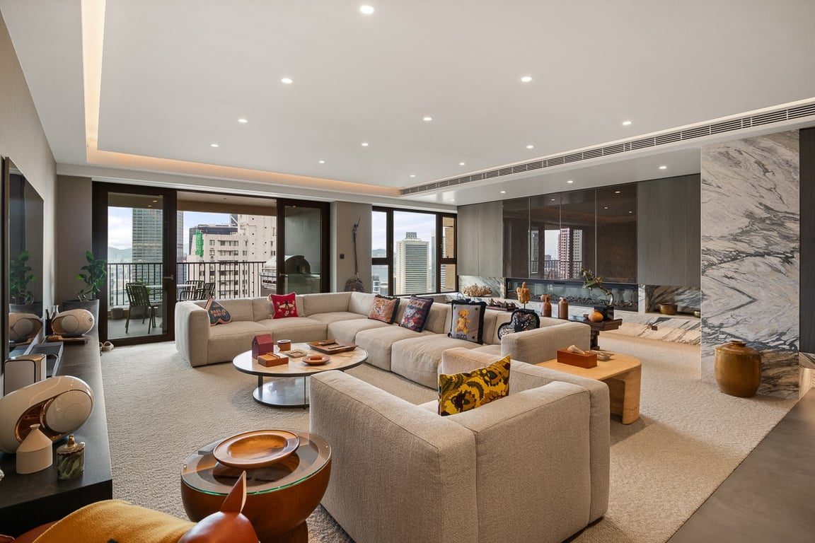 photo 4 — Grenville House, Mid Levels Central