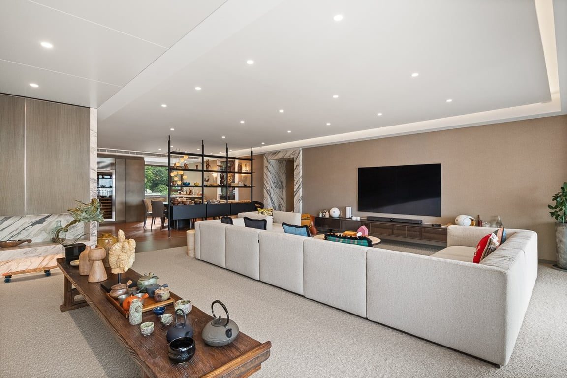 photo 7 — Grenville House, Mid Levels Central