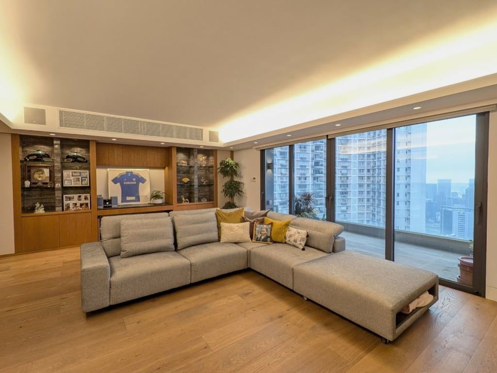 photo 4 — Villa Monte Rosa Blk A, Mid Levels East