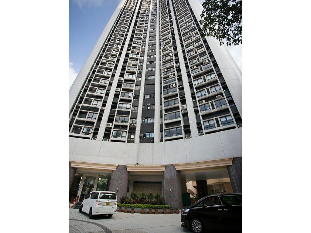photo 10 — Birchwood Place, Mid Levels Central