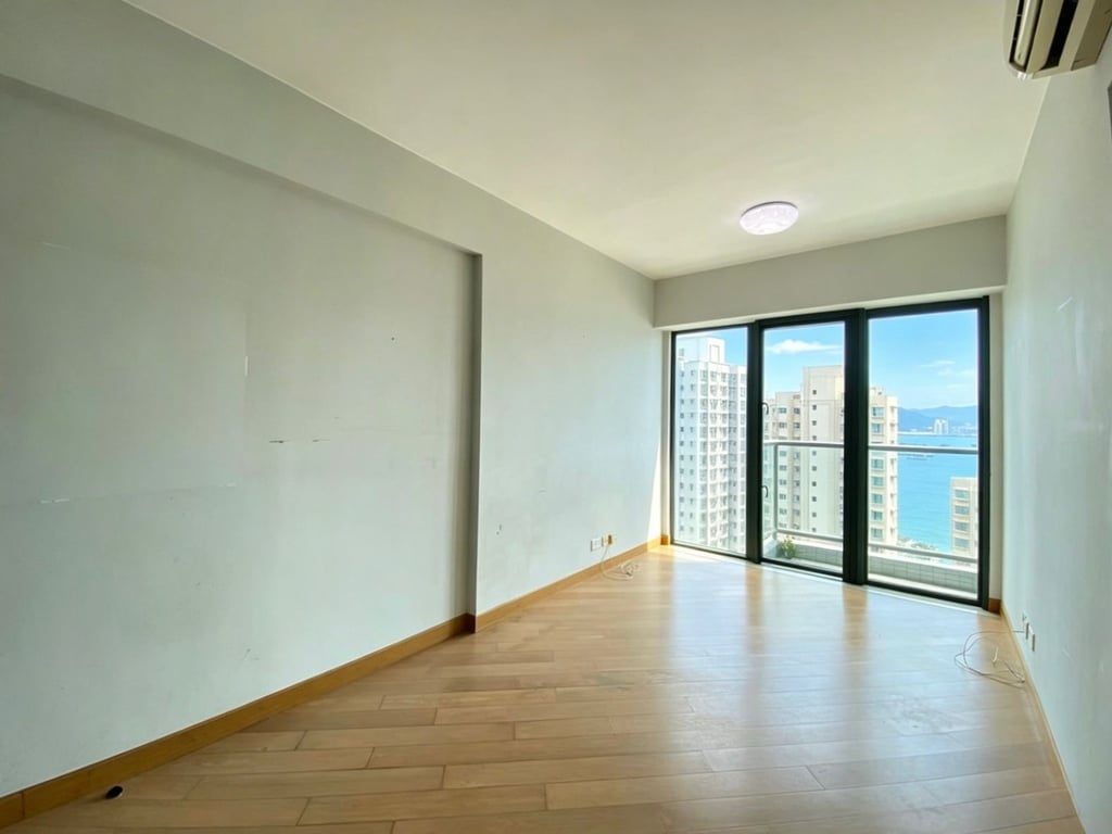 photo 2 — Belcher's Hill, Kennedy Town