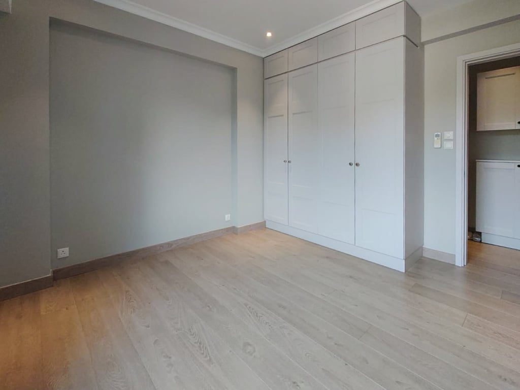 photo 14 — 6-8 Ching Sau Lane Blk A, Chung Hom Kok