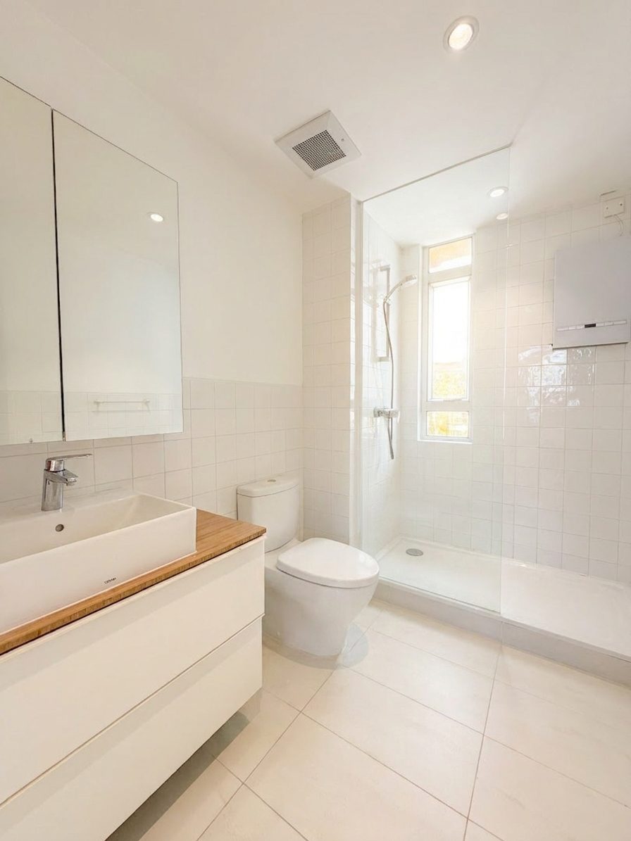photo 5 — Hatton Place, Mid Levels West