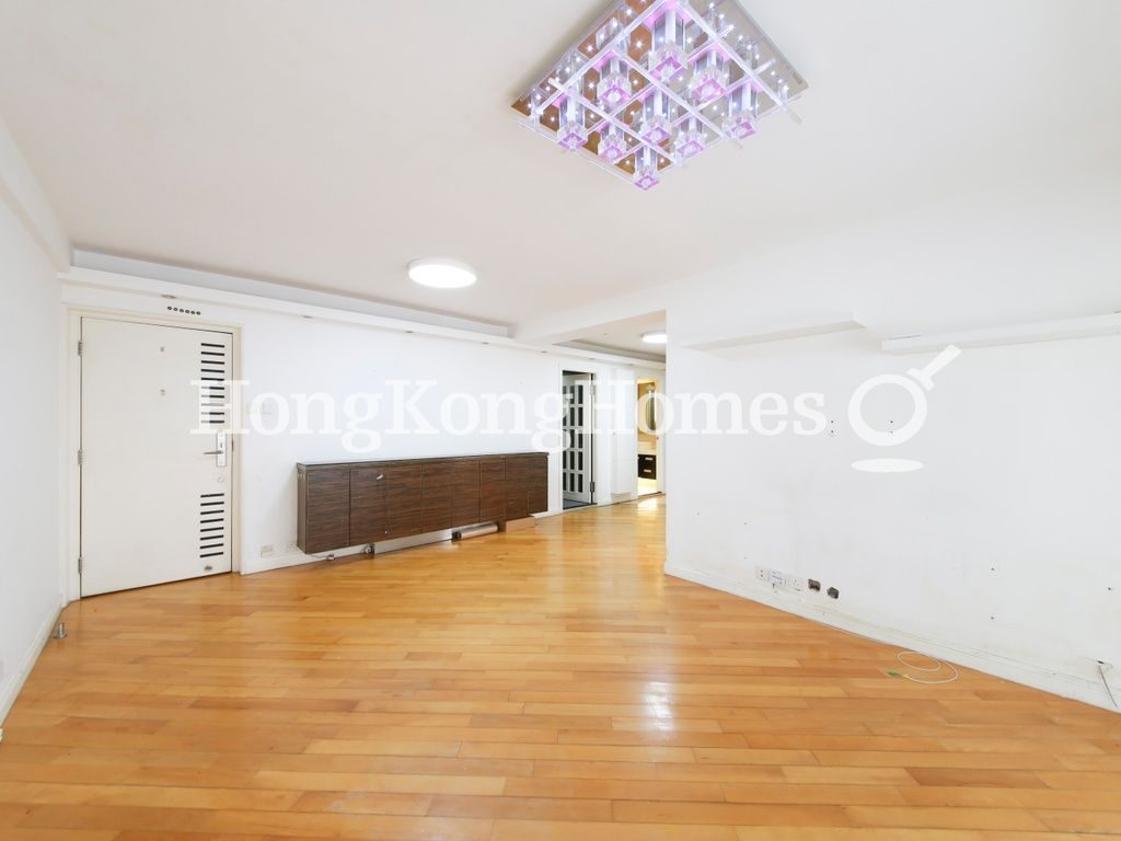 Living and Dining Room — Phoenix Court - Block 03, Mid-levels East