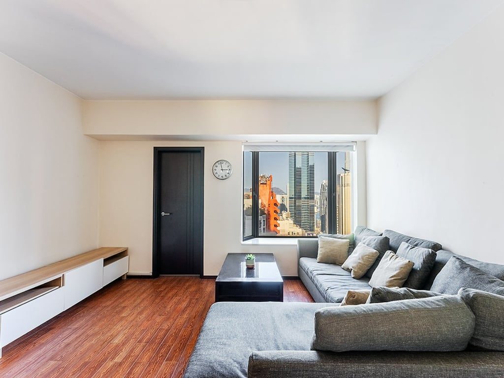 photo 5 — Woodlands Terrace, Mid Levels West