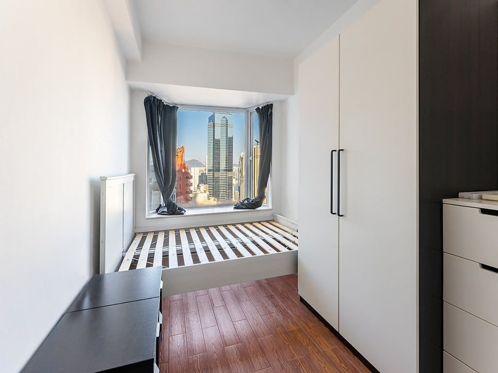 photo 8 — Woodlands Terrace, Mid Levels West