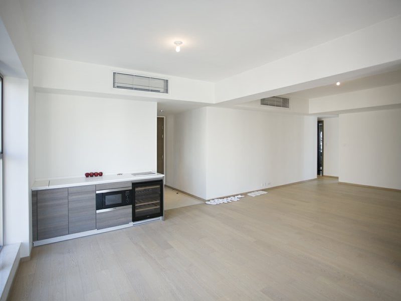 photo 2 — The Summa Twr 1, Sai Ying Pun