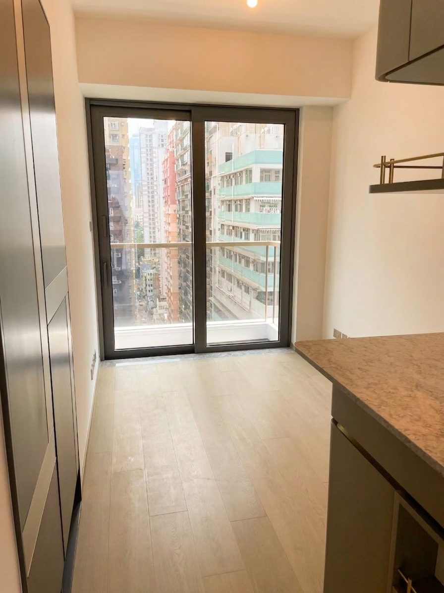 photo 6 — Fifteen Western, Sai Ying Pun