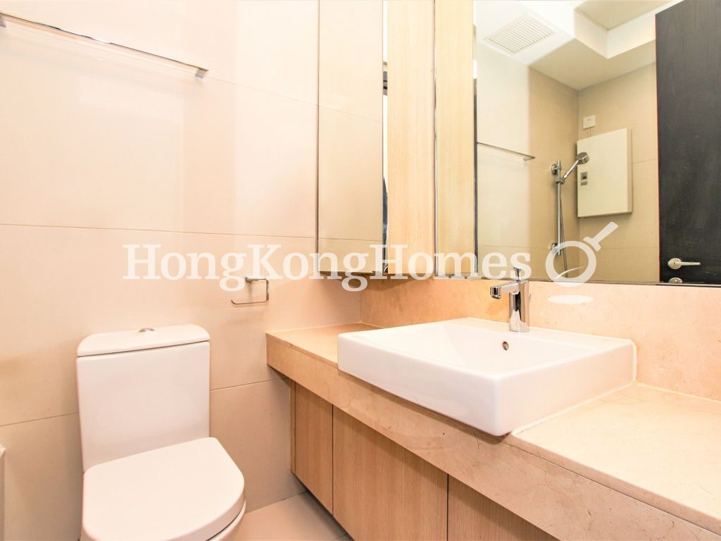Ensuite Bathroom — The Icon，西半山