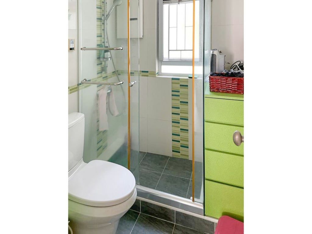 photo 13 — Glamour Court, Pok Fu Lam