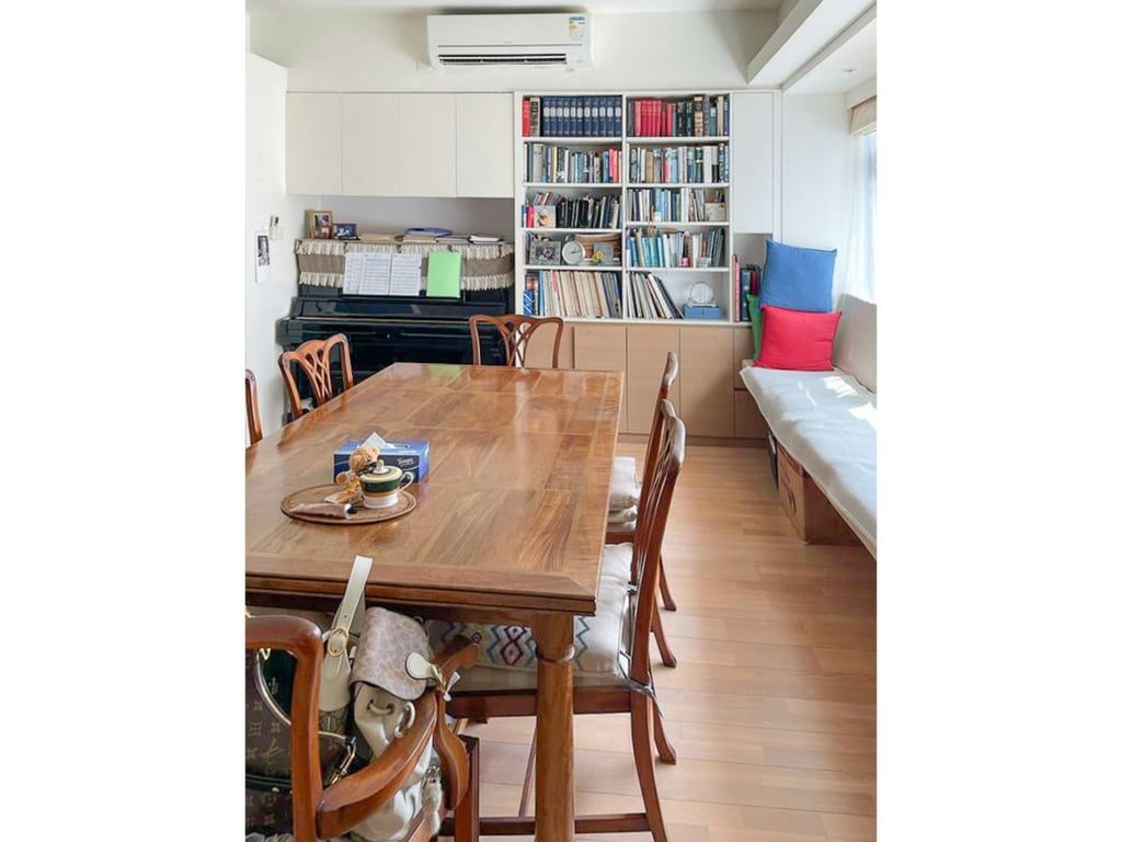 photo 4 — Glamour Court, Pok Fu Lam