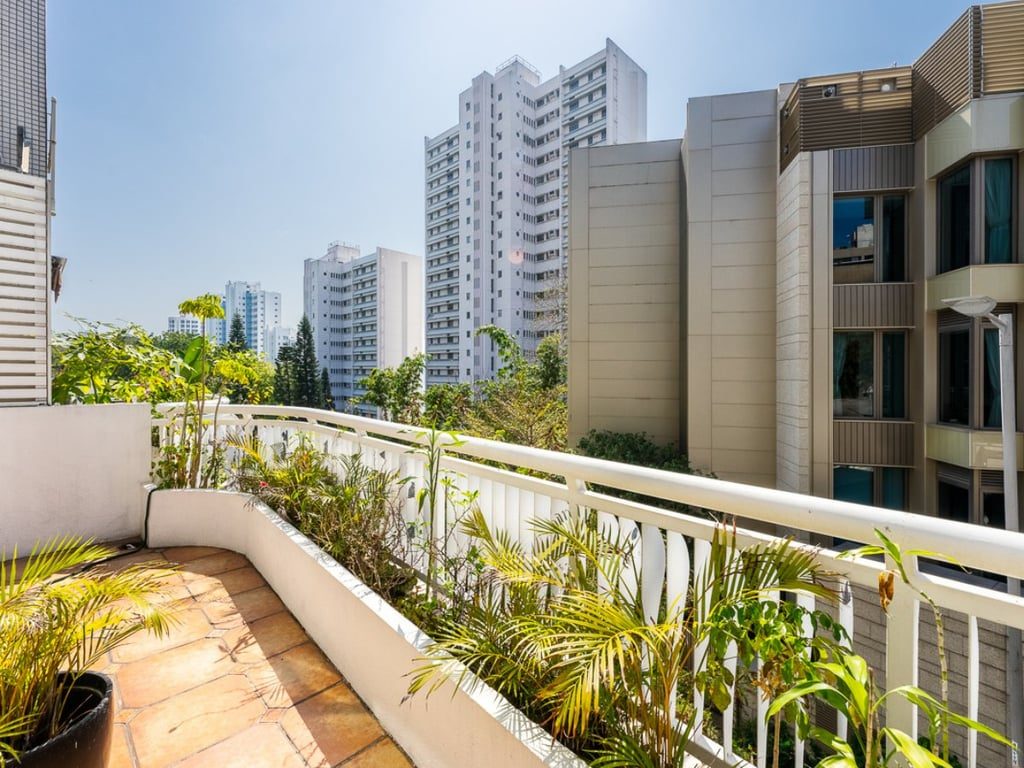 相片 1 — 置富道18號 置富花園 富澤苑(18座)3房住宅單位，Pok Fu Lam