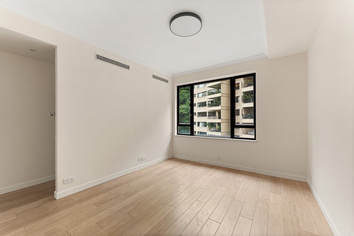 photo 10 — Chung Tak Mansion, Mid Levels Central